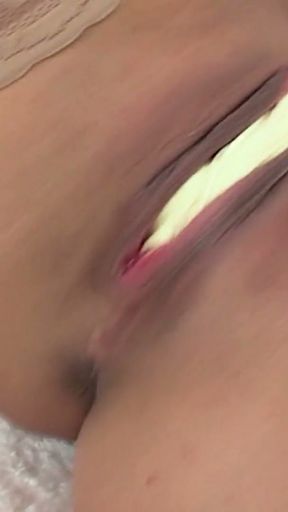 Czech big boobs babe Cory Everson plays with a huge dildo   Clip 1
