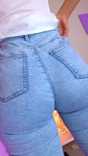 Amazing MILF and Amazing Naked