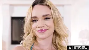 Khloe Kingsley - Petite Newcomer Enjoys Intense Pussy Eating Before Getting Har