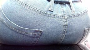 Tiny Neighbor Trampled in Denim Jeans and Ass Stifled Ignorant