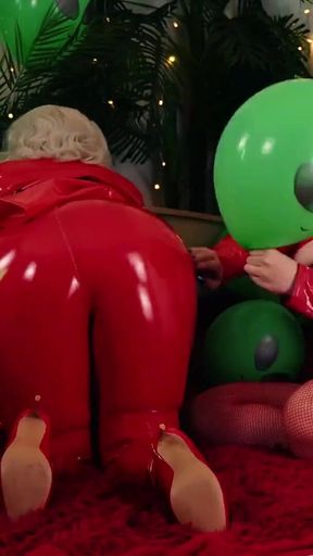 Foot Fetish Lesbians Latex - Arya Grander