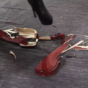 Violin crushing!