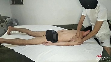 Massagista pervertido