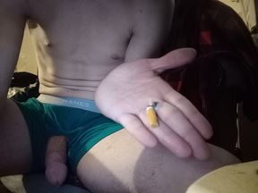 Smoke and stroke with sunny and cumming