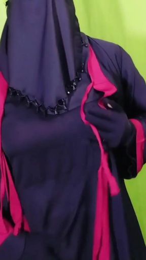 Indian Pakistani Reletionship Desi Bhabhi with Boyfriend   Clip 1