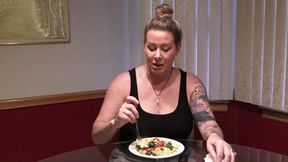 Sloppy Breakfast Chewing! wmv