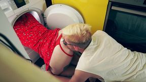 step son fucks step mom stuck in washer - hot creampie finish