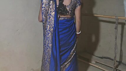Busty Desi Indian Village Bhabhi Squeezing Her Wet Pussy