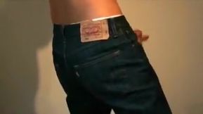 Super hot boy fucking his Levi`s jeans - great cumshot!