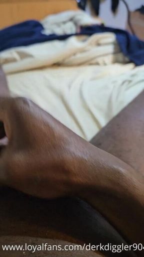 Stroking BBC after follower sends me nudes