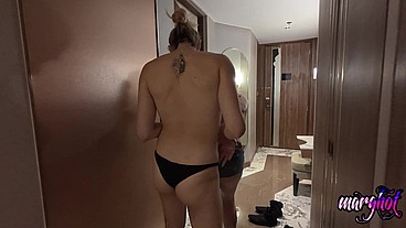 Voyages à Bangkok je retrouve ma chérie Tgirl Lysia pour une visite de la ...