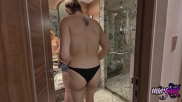 Voyages à Bangkok je retrouve ma chérie Tgirl Lysia pour une visite de la ...