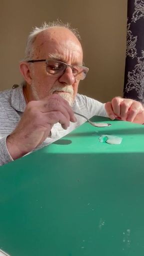 Key moment from "Eating my own cum"