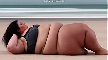 ENORMOUS Black Amazon SSBBW with rippling flesh everywhere (Solo, AI-Generated, M185 1)
