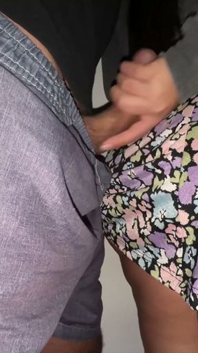 Risky! Big-assed Woman Touching a Stranger's Cock.