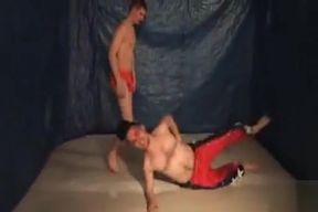 Wrestling James vs Raptor