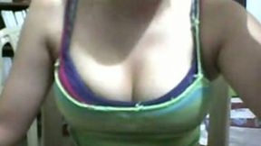 Webcam solo with my ex GF flashing her cleavage and butt