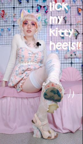 Kitty heels worship, kiss the bottoms of my heels!