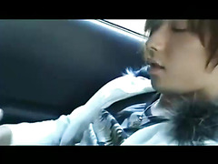 cutey asia sissy jaks off in outdoors car with roots de