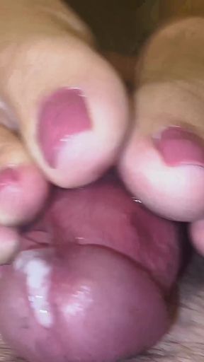 Powerful moment from &quot;Dirty and dry quicky footjob&quot;
