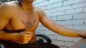 Colombian Muscle Hunk Jerking