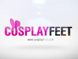 A Taunting Massage with a Hot Maid