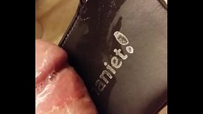 Lenny52: THE TALE OF TASTY FEETISH SLIPPERS CUM - part 02