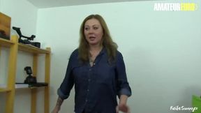 Mature Swingers Unite: Big Tits and Threesome Fun with Hot Blondes and Brunettes