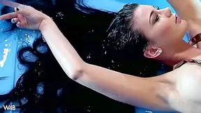 Lucy Li - Masturbates And Enjoys It Very Much