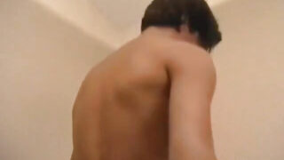 Masturbation, Schwänze, unbeschnittener Schwanz, unbeschnitten – Solo-Girl-Clip von jungen Amateur-Teenie-Typen, die in den Arsch gefickt werden