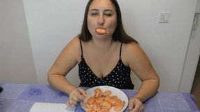 Chew langoustines with your mouth open ORDER