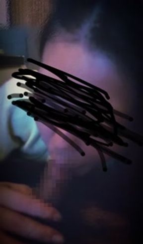 イオンの駐車場の車内で無料でフェラしてくる変態人妻に遭遇したの初めて