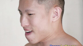 Asian hunk fucks his Asian jock friend while blindfolded