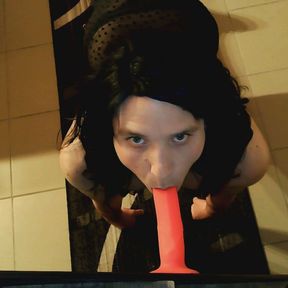 Deepthroat gag training with my new toy