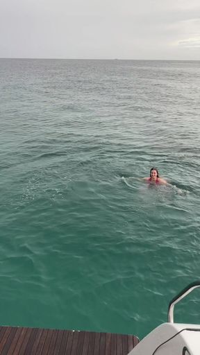 Do you want to smell my wet swimming suit 💦