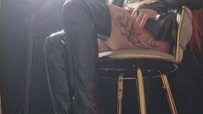 Smoke for Your Mistress – A Dark Cigarette Ritual