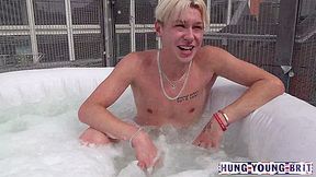 Jacuzzi Part1 - HungYoungBrit