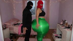 Big Ass Girl in Tight Green Leggings Gets Pressed Hard in Room