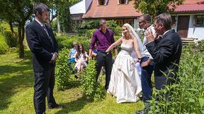 Bride4k. Groom's No-Show, Bride's Wedding Woe