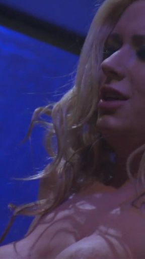 Hillary Scott gets rammed by her wrestler boyfriend