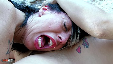 Public outdoor threesome with 2 hot latina MILF