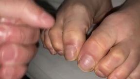 ANOTHER JERK OFF OVER NATURAL POINTED LONG TOES - HD