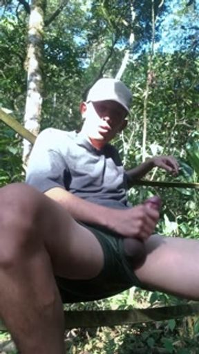 Jerking off in the park