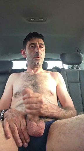 Straight guy masturbates in the car in underpants