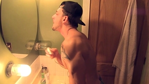 americanmusclehunks: Uniforms Come Off for Fucks