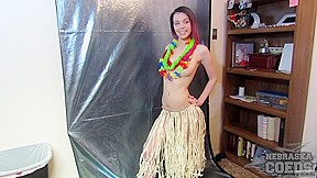 Kaity Behind the Scenes Sexy Photoshoot in Her Apartment - NebraskaCoeds