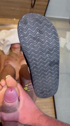 Shower Platform Flip Flops Shoejob - Footjob - Long Yellow Toenails Cum on Toenails