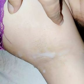 ASIAN GIRL FUCK BY HER BOYFRIEND AND GET A CUM TO HER ARMPIT