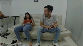 Vamos a terapia de pareja para no arruinar la relacion, mi esposa se pone cachonda y le follo su co&ntilde_o