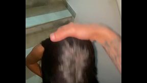 meti o pau todo na minha prima que virou puta na escada do hotel - POV